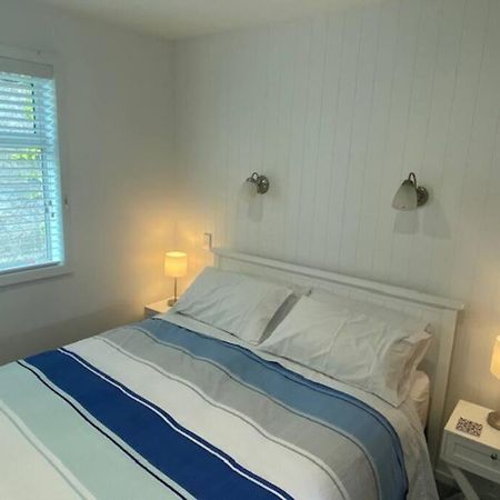 Sea-Renity Picton, Apt B Экстерьер фото