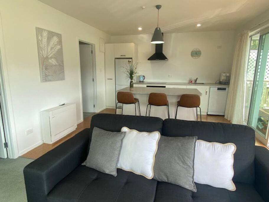 Sea-Renity Picton, Apt B Экстерьер фото